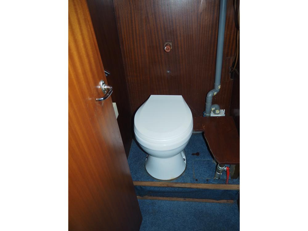 Achterkaj&uuml;te, Innenausstattung